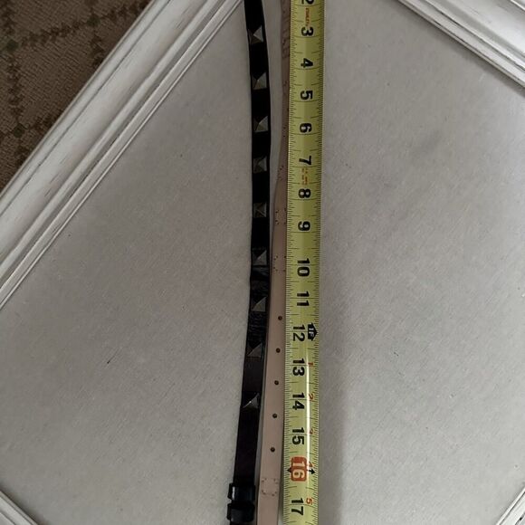 Hyde collection purple leather belt with pewter pyramid studs S - Picture 5 of 6